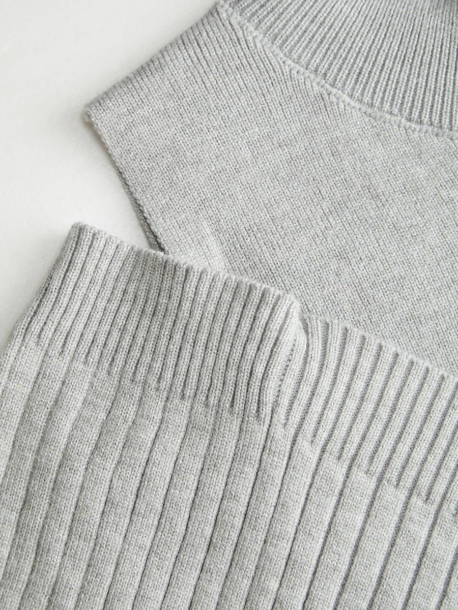 Abito Midi in Maglia con Spalle Scoperte - DressMilano