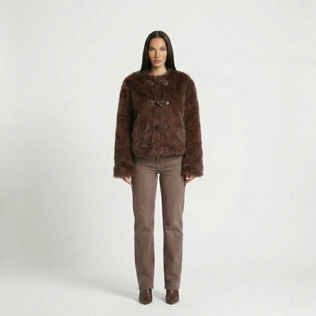 Giacca con bottoni in pelliccia sintetica - DressMilano