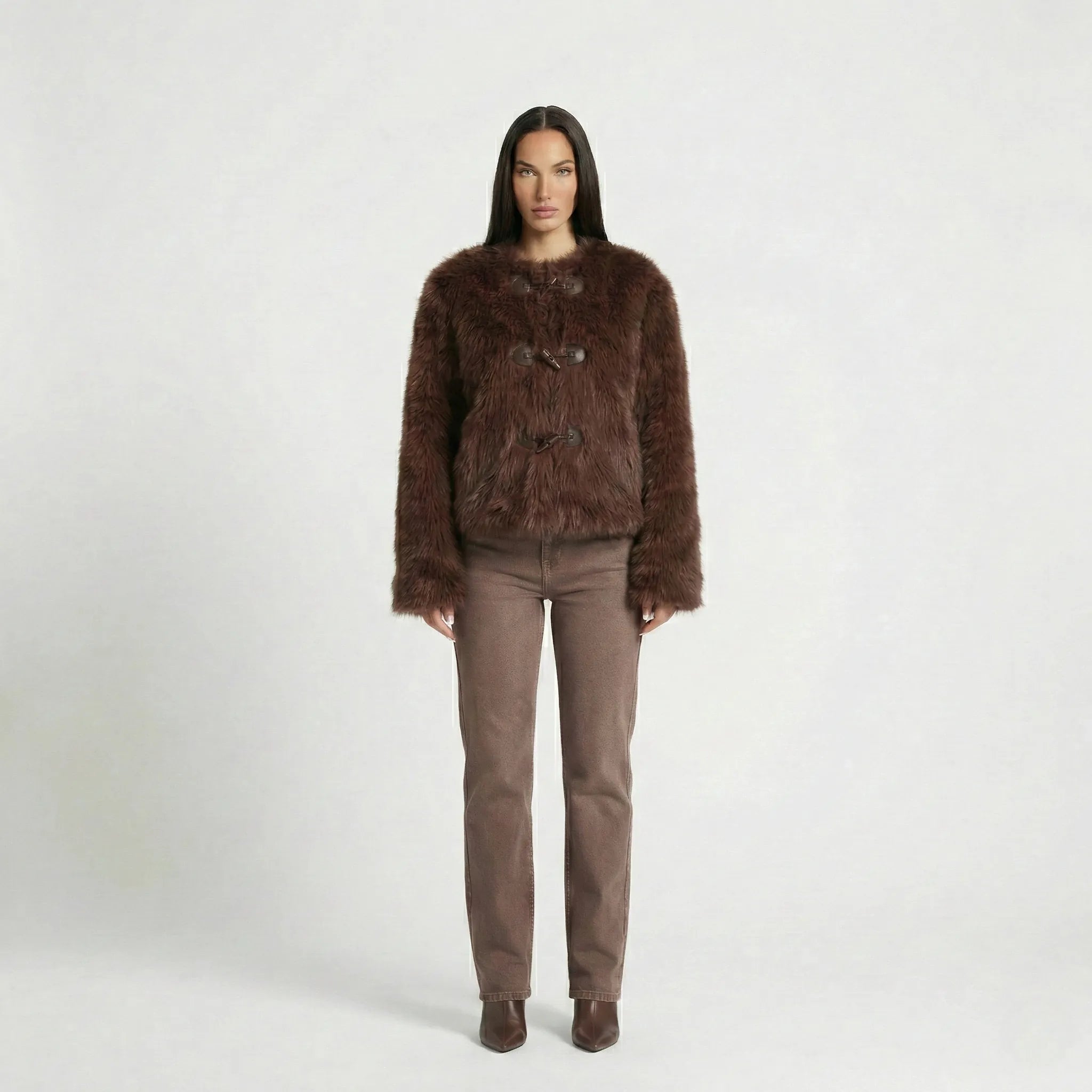 Giacca con bottoni in pelliccia sintetica - DressMilano