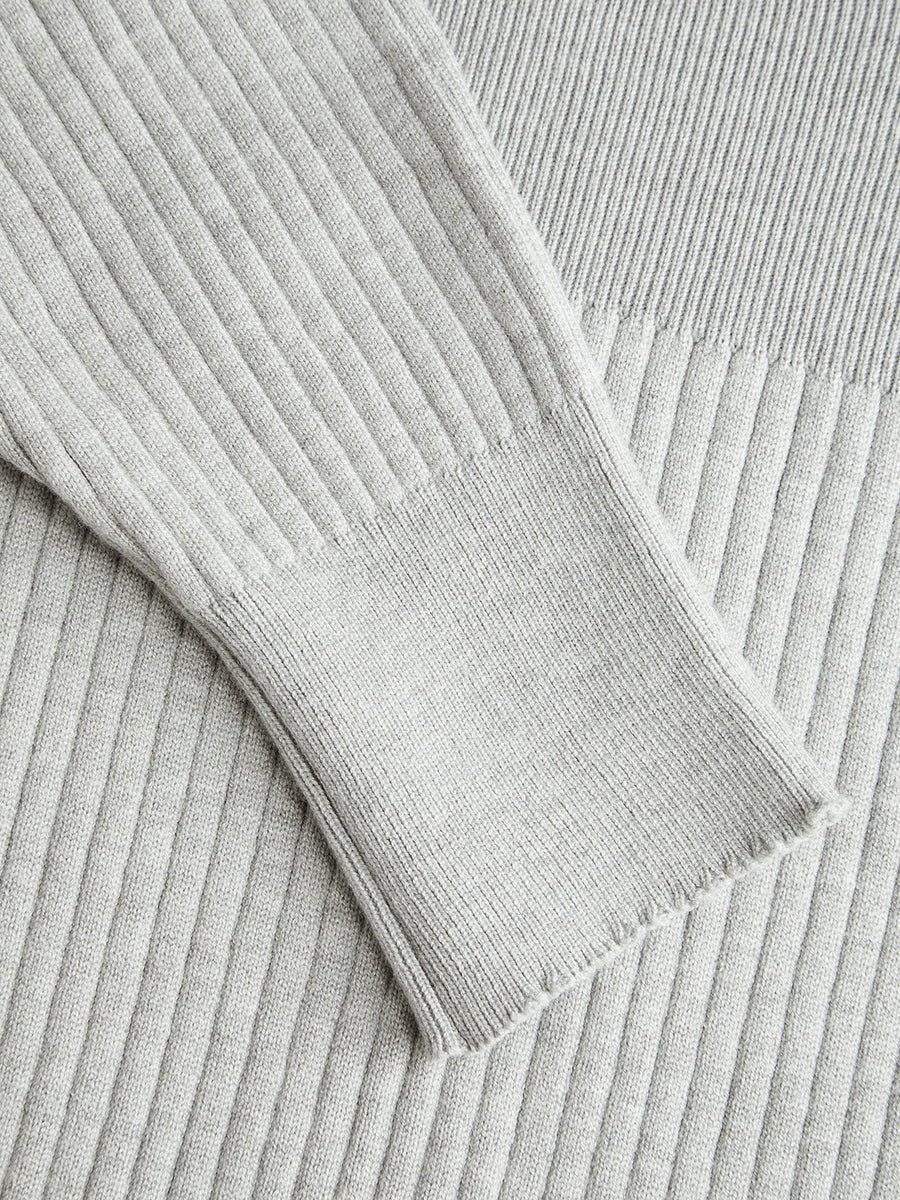 Abito Midi in Maglia con Spalle Scoperte